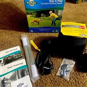 Stay n play dog training  wireless fence / collar